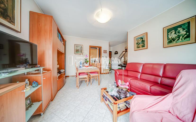 Trilocale in Via Roma 20, Cardano al Campo — foto 3 di 5