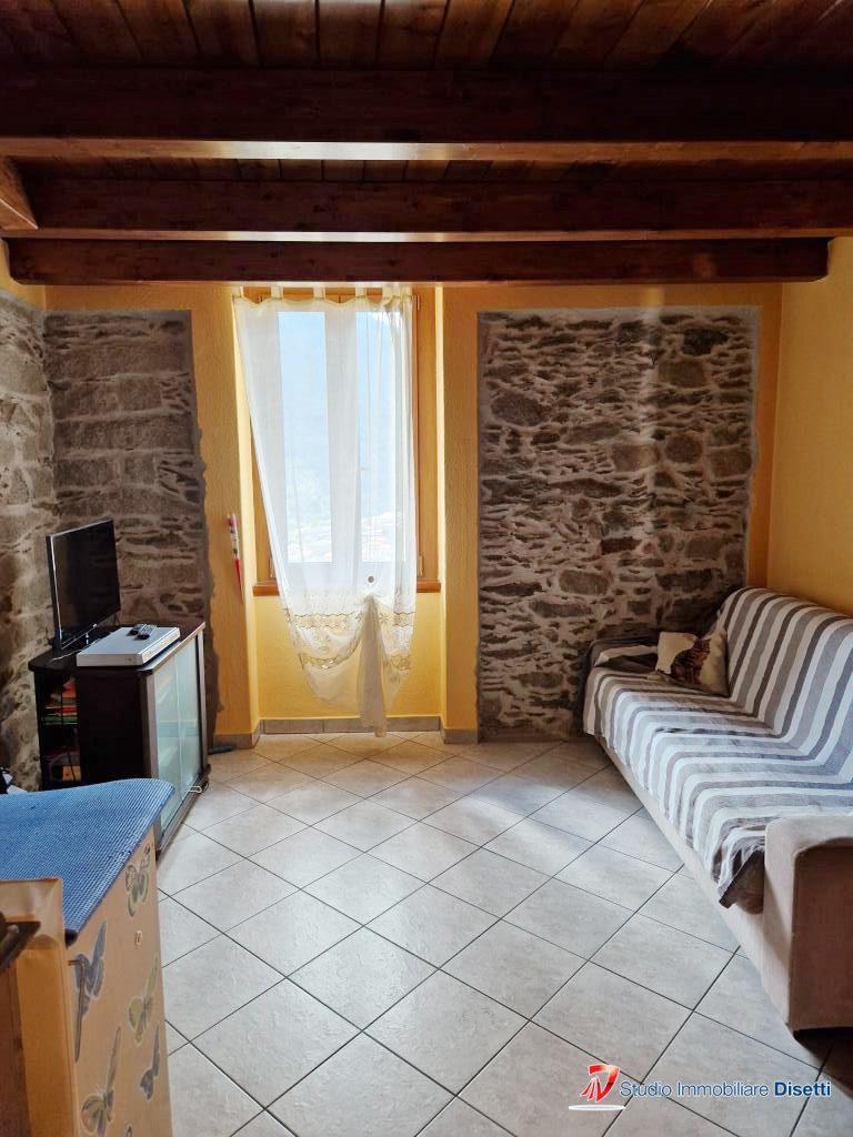 Trilocale in Via Bortolo Vidilini 15, Edolo — foto 4 di 5