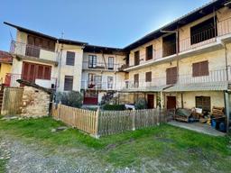 Appartamento in Via (Forno) Frazione Macchia, Forno Canavese