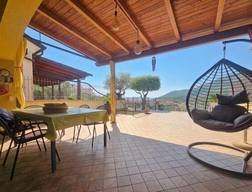 Villa unifamiliare in Via Maccagne  27, Toirano — foto 4 di 5