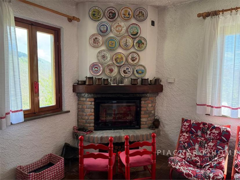 Casa indipendente in Località Zuccà, Zeri — foto 5 di 5