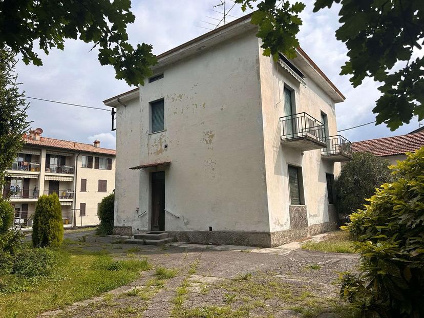 Casa indipendente in Via Provinciale 20 , Anzano del Parco — foto 2 di 5