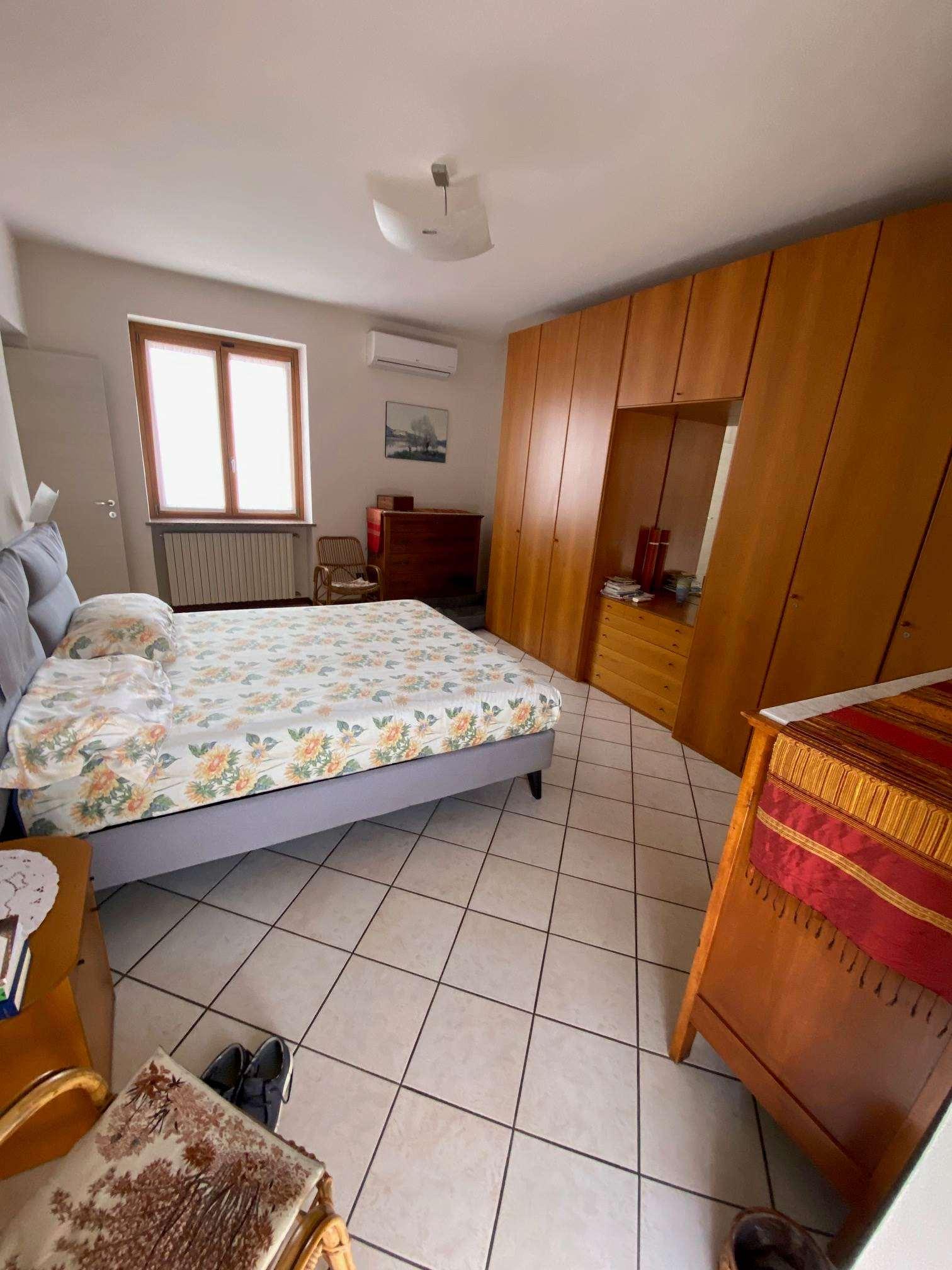 Porzione di casa, Gambolò