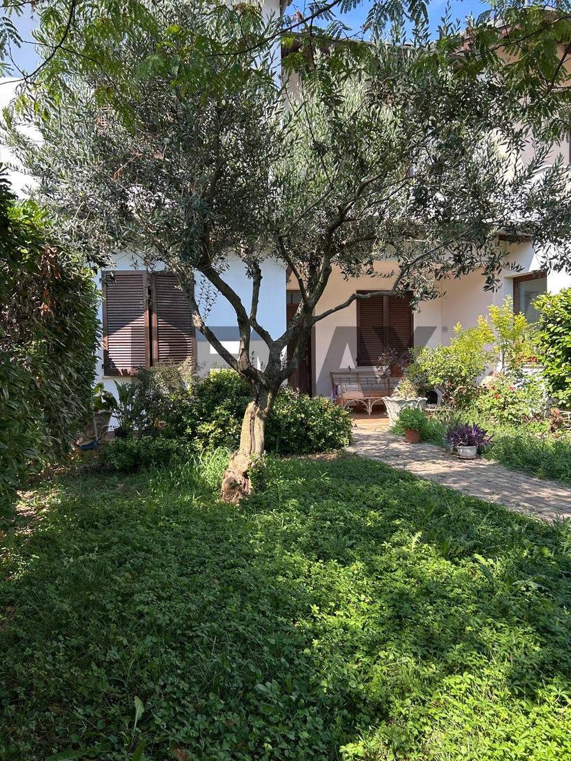 Villa a schiera in Via Don Giovanni Bosco 234, Castel Goffredo — foto 4 di 5
