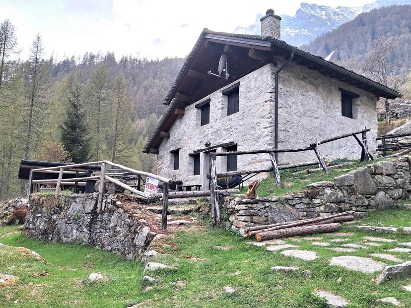 Rustico in Valle del Drogo, San Giacomo Filippo — foto 4 di 5
