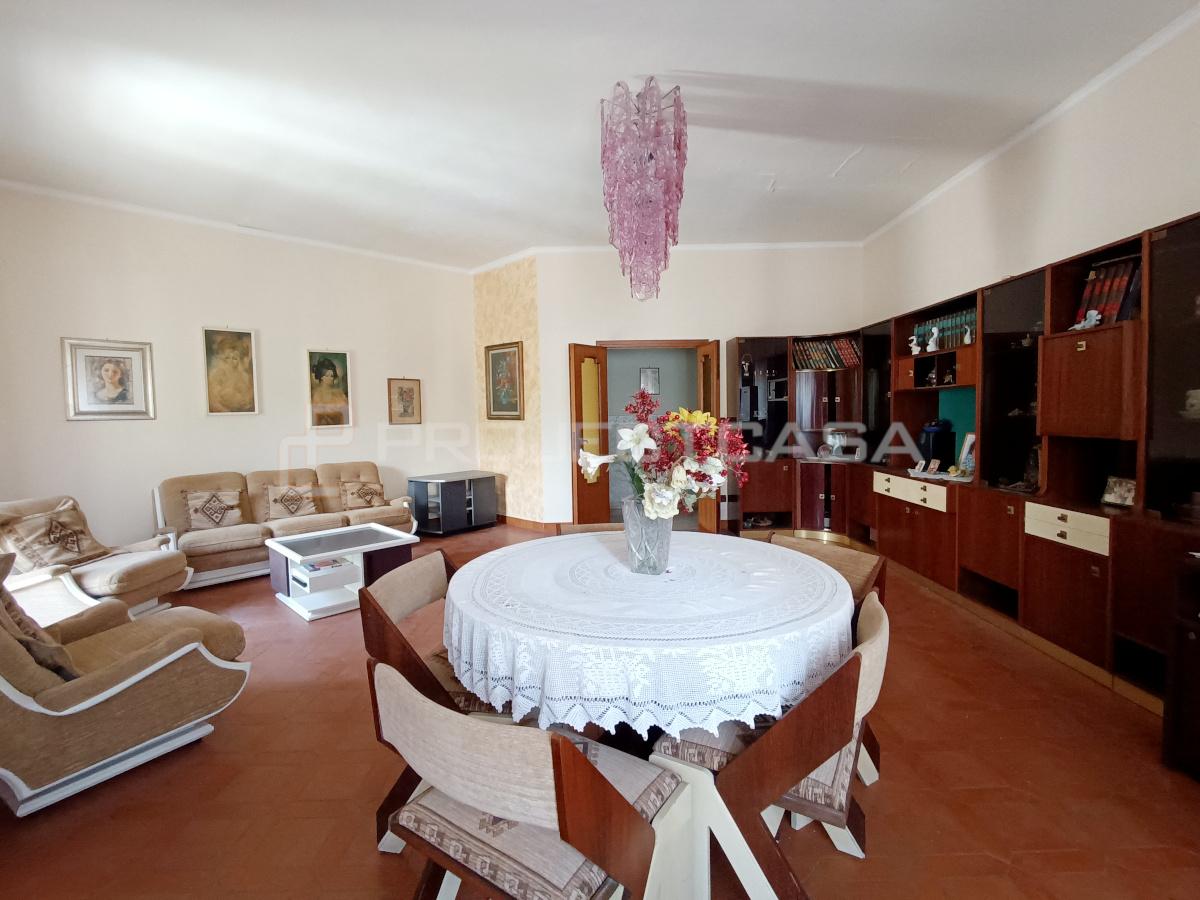 Appartamento in Via Vincenzo Consiglio 1, Maglie