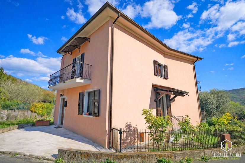 Casa indipendente in Località Villa 39, Tresana — foto 4 di 5