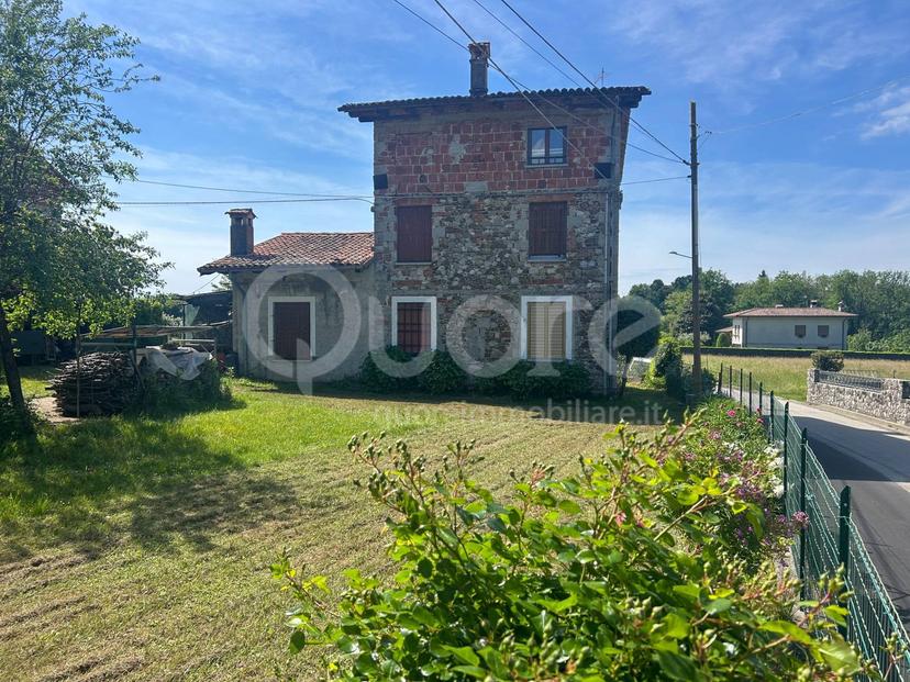 Villa in Via Montello 15, Tricesimo — foto 2 di 5