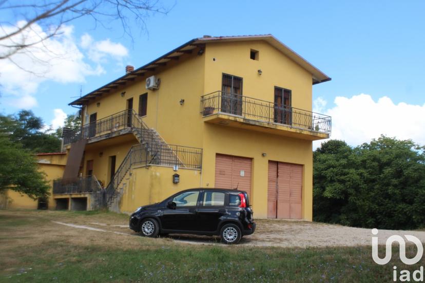 Villa in Via Pole, Acqualagna — foto 3 di 5