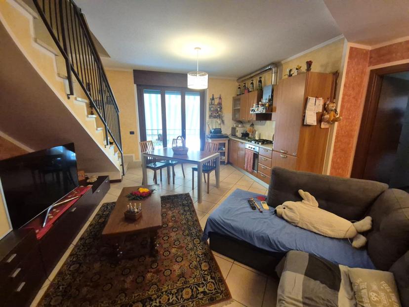Trilocale in Via La Risorta, Villafranca di Verona — foto 2 di 5