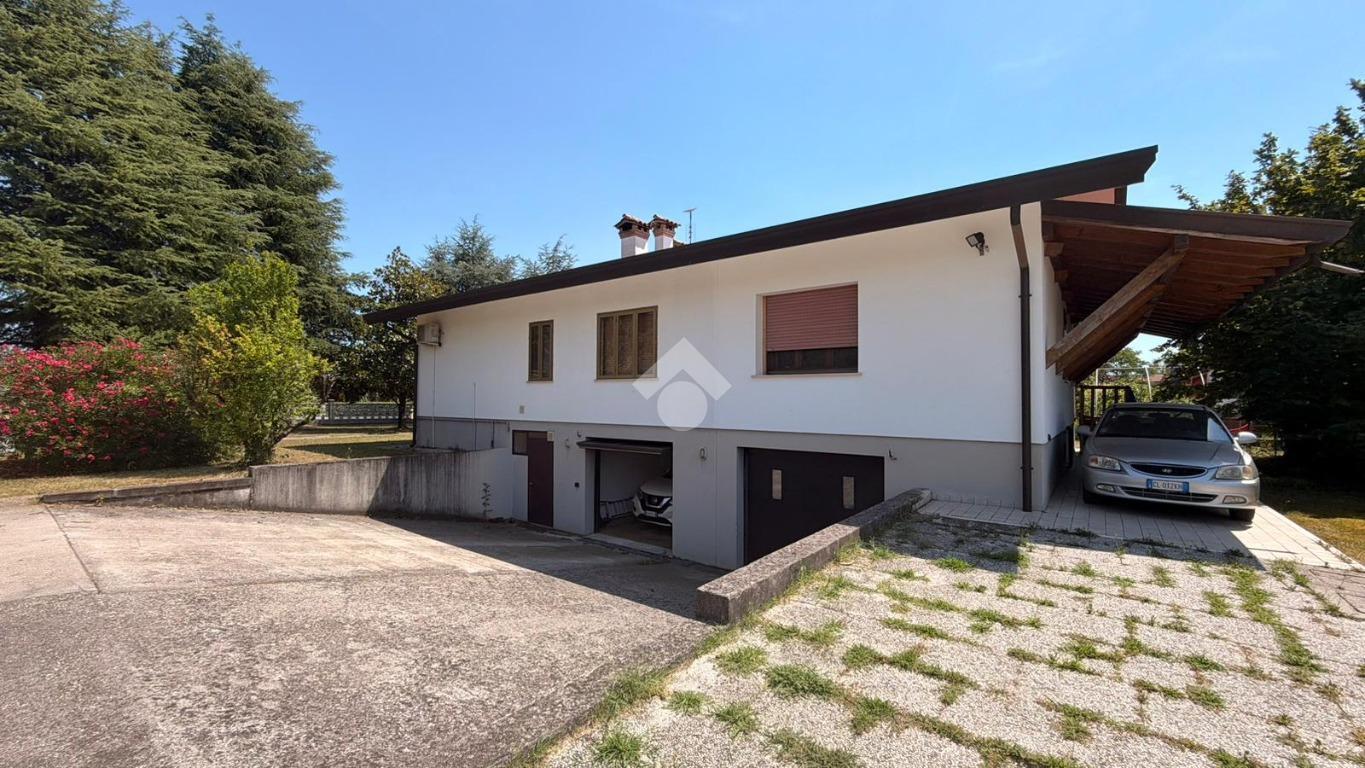 Casa indipendente in Via Ceolini 51, Porcia
