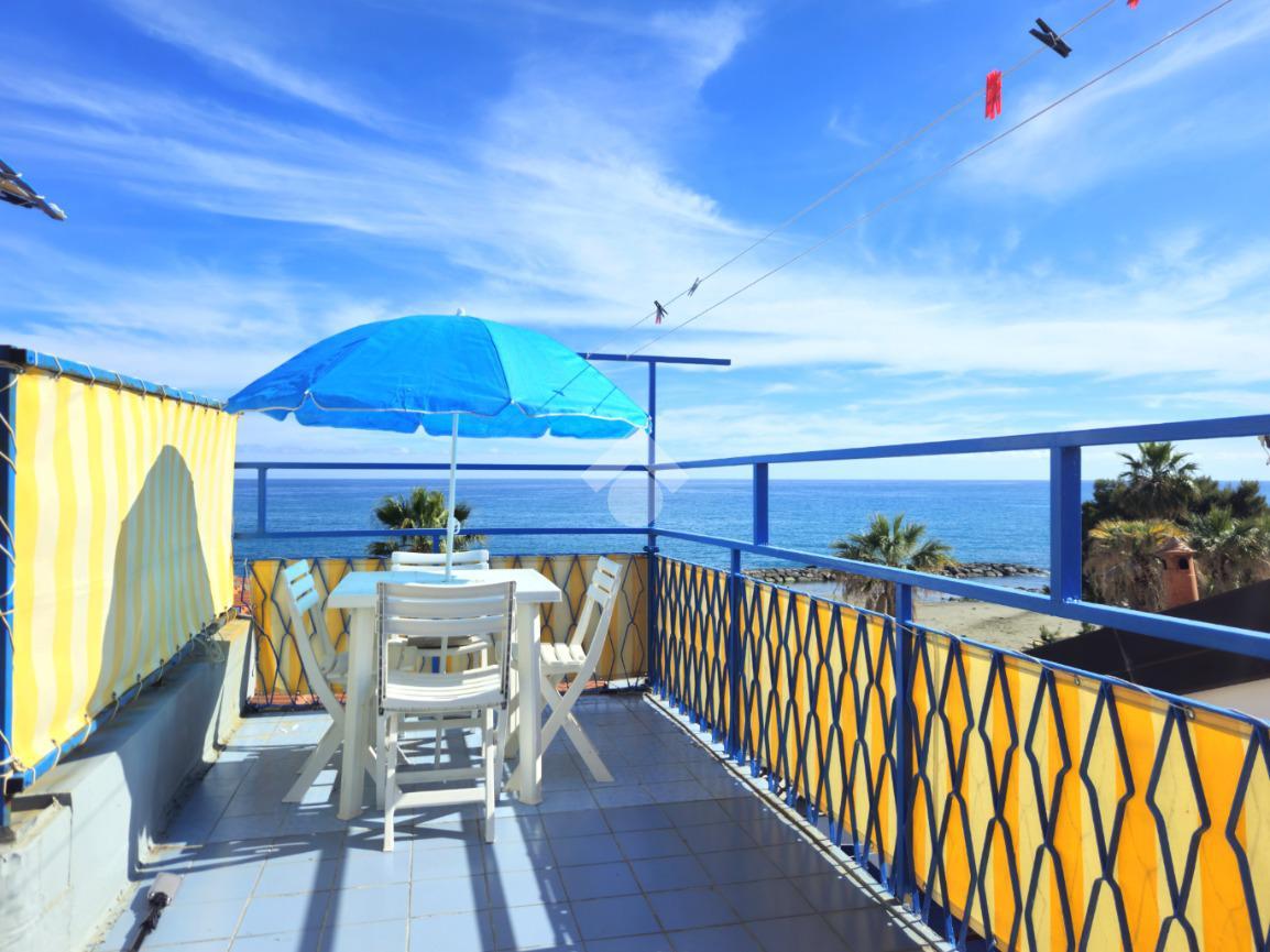 Quadrilocale in Via Nino Bixio 38, Riva Ligure