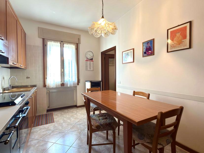 Appartamento in Via Caronelli, Colle Umberto — foto 3 di 5