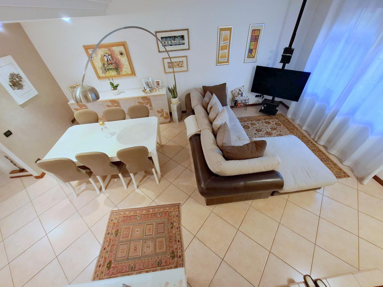 Villa in Via Cristoforo Colombo, Villafranca Padovana