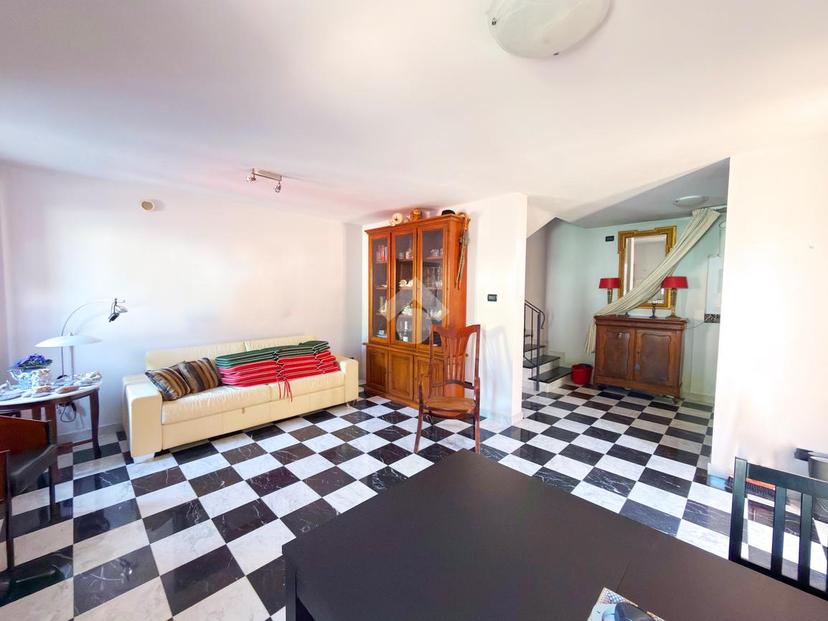 Casa indipendente in Piazza Risorta 2, San Giorgio della Richinvelda — foto 2 di 5