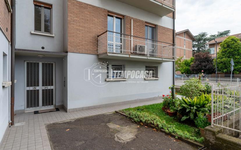 Trilocale in Via Massimo Samoggia, Reggio nell'Emilia