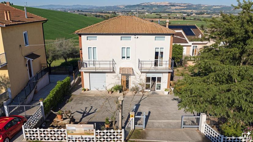 Casa indipendente in Contrada San Girio, Potenza Picena — foto 3 di 5