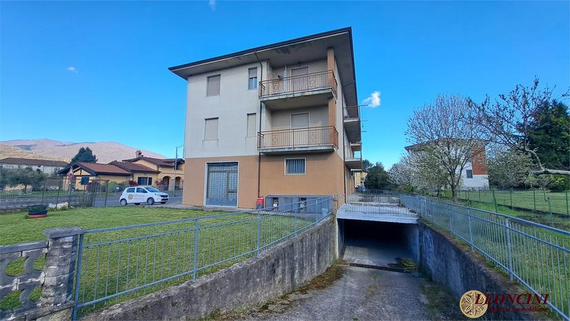 Appartamento in Via delle Piscine 36, Villafranca in Lunigiana — foto 4 di 5