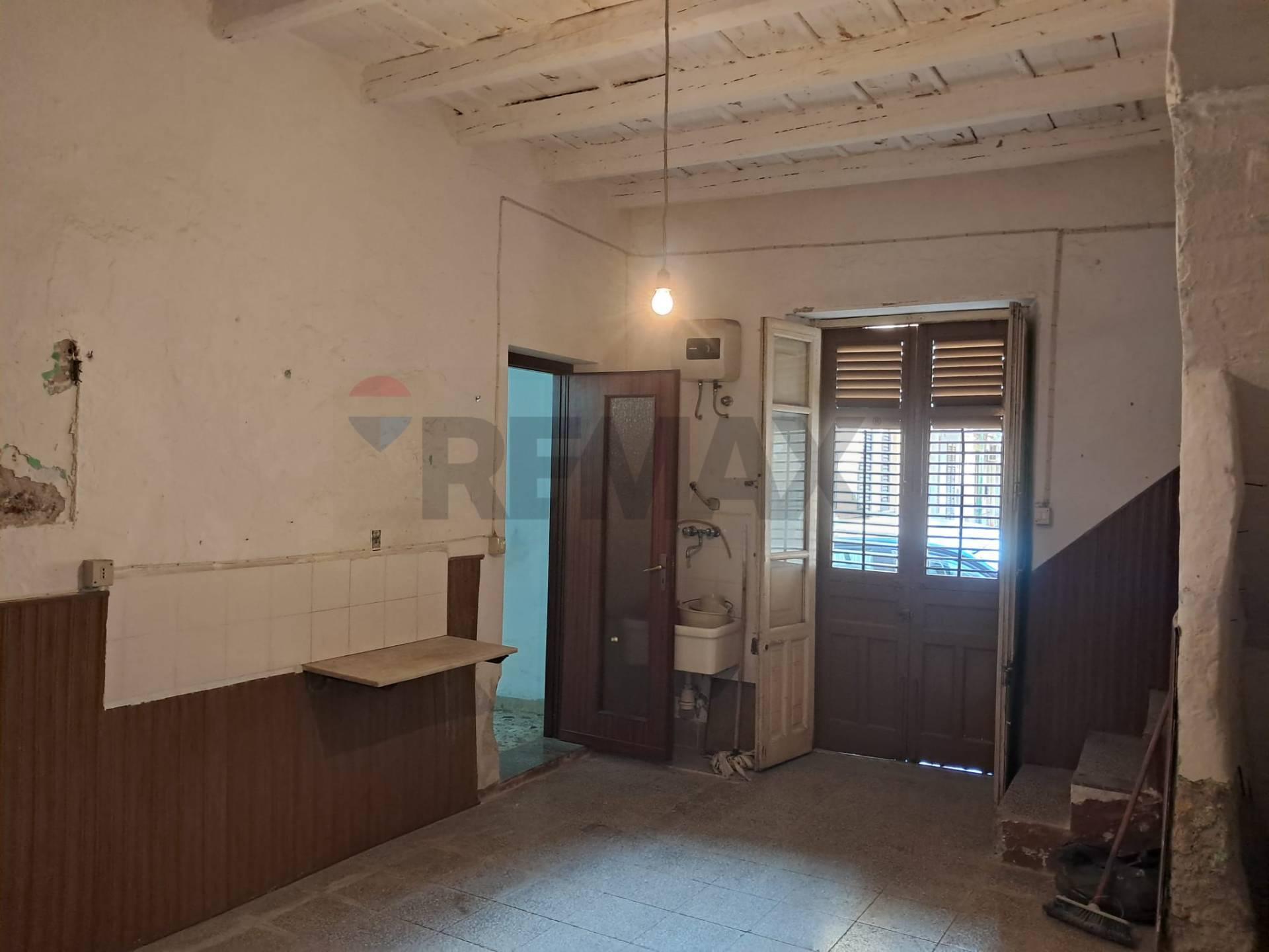 Casa indipendente, Casteldaccia