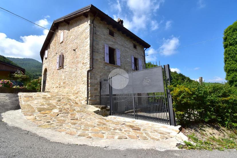 Casa indipendente in Via Monte Palone 2, Calestano — foto 4 di 5