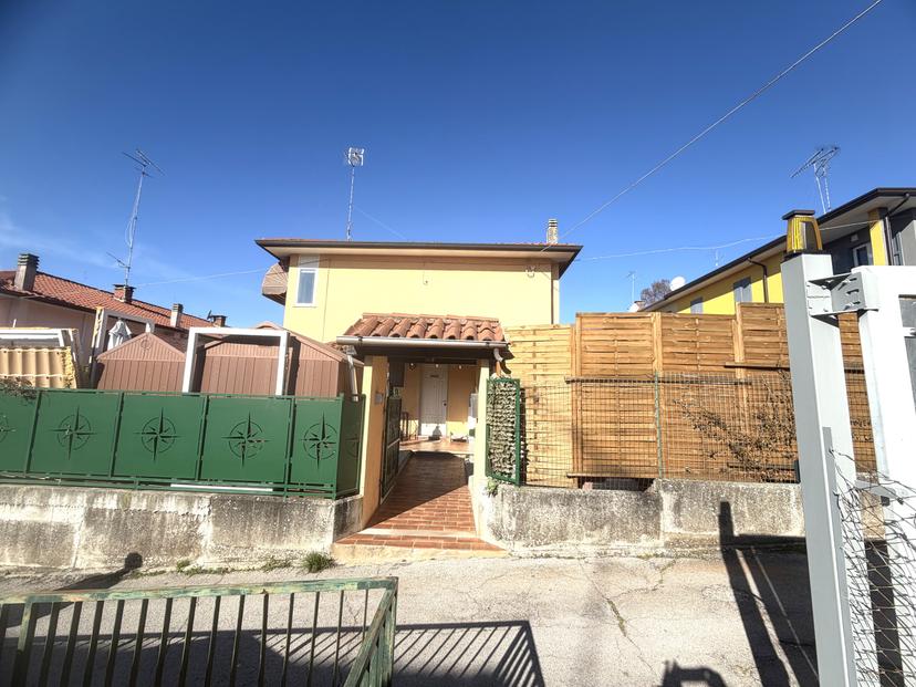 Villa a schiera, Monfalcone — foto 3 di 5