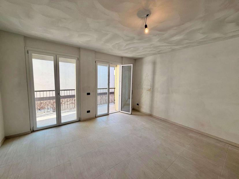 Trilocale, Casteggio — foto 2 di 5