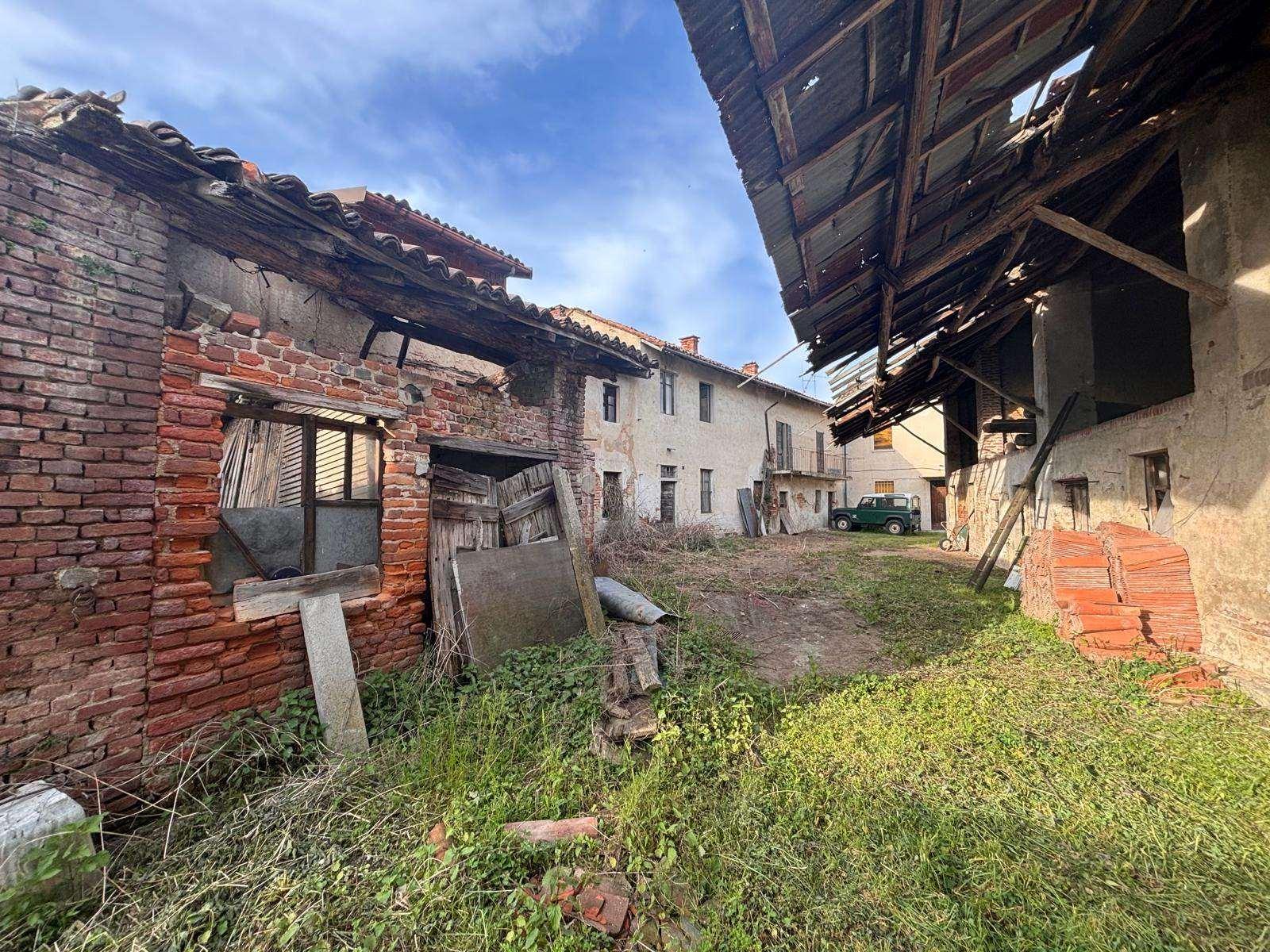 Rustico, Tromello