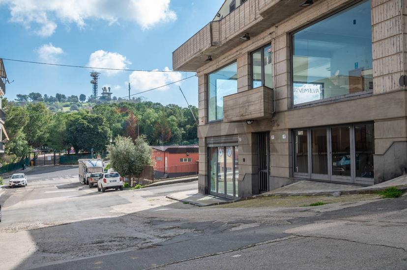 Casa indipendente in Via Ugo Foscolo 18, Ramacca — foto 2 di 5
