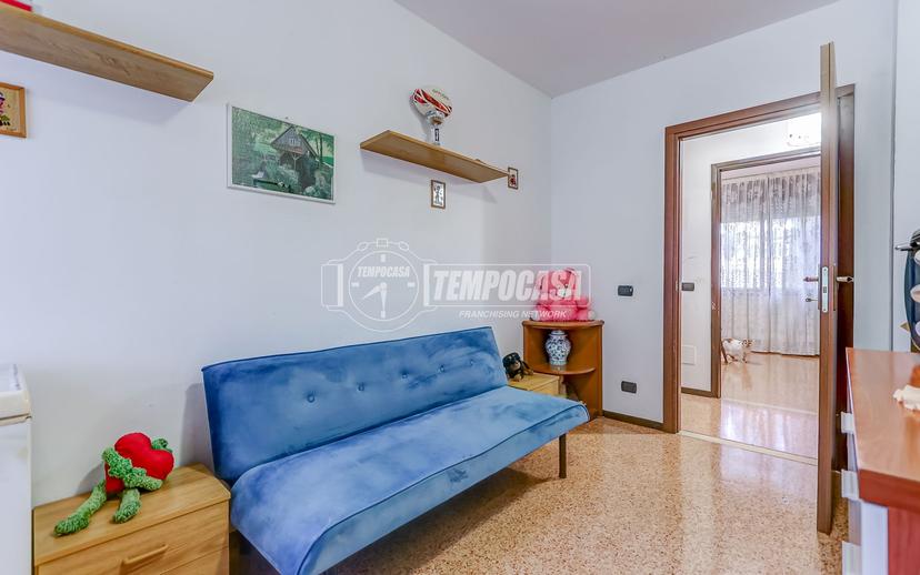Trilocale in Viale XXV Aprile 22, Somma Lombardo — foto 2 di 5