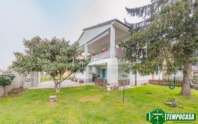 Villa a schiera in Via Salvatore Quasimodo, Albuzzano — foto 4 di 5