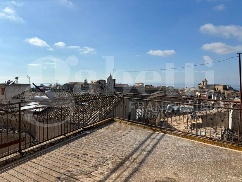 Casa indipendente in Via Castello 25, Chiaramonte Gulfi — foto 3 di 5