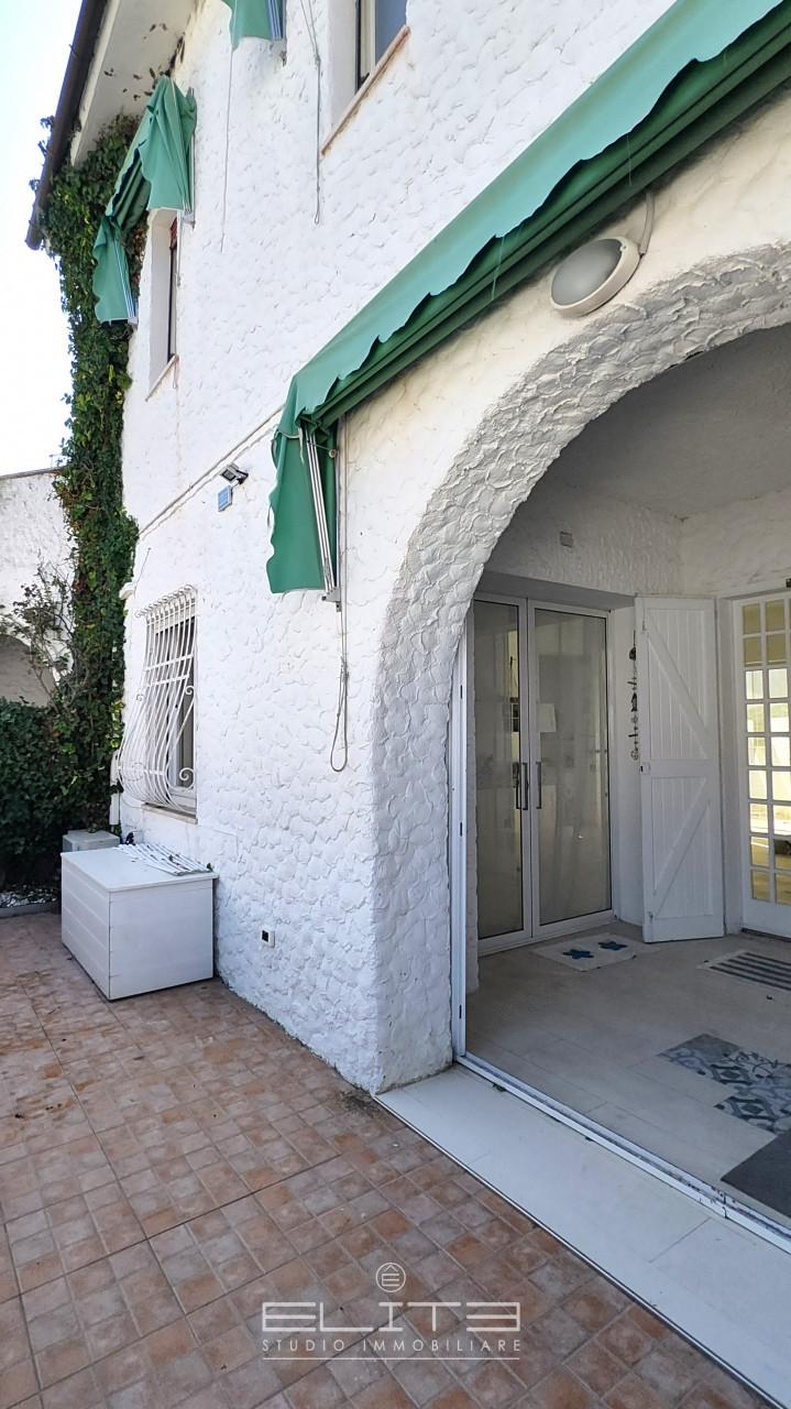 Villa a schiera in Via Ancona, Numana — foto 4 di 5