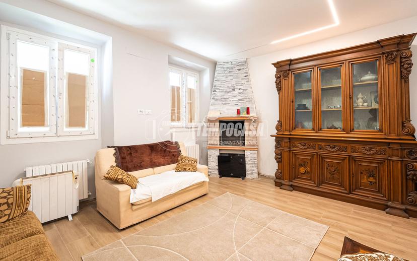 Trilocale in Via Carlo Bianchi 7, Inverigo — foto 3 di 5
