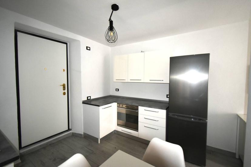 Bilocale in Via San Bartolomeo 20, Bernareggio — foto 2 di 5