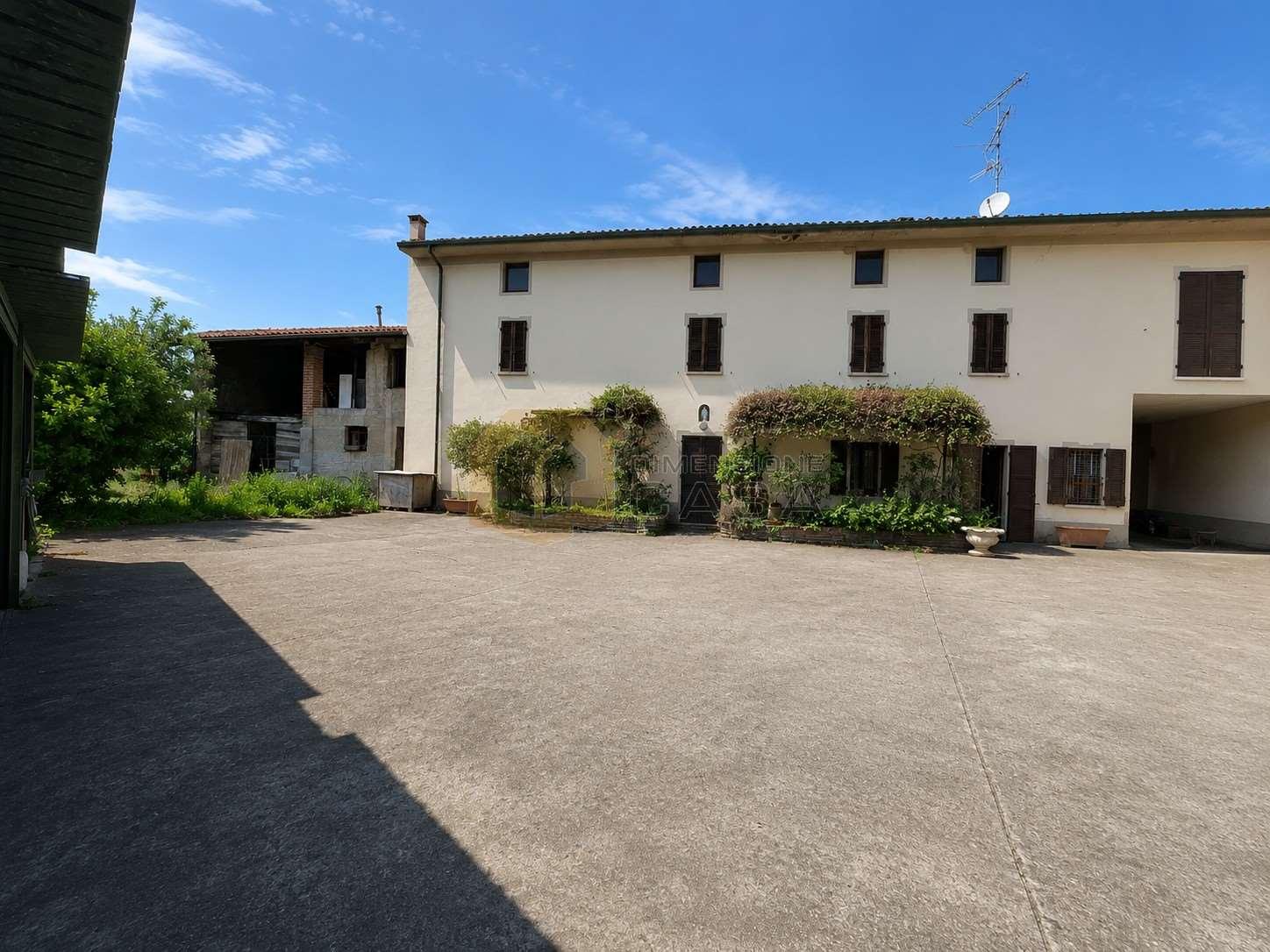 Rustico in Via Giuseppe Guerzoni, Montichiari