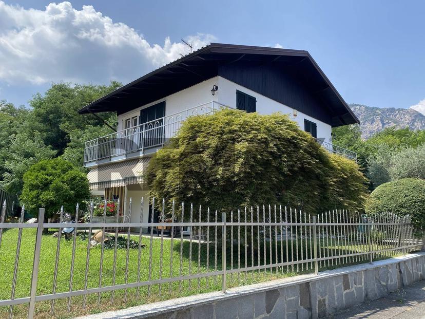Casa indipendente in Strada Nazionale Sempione 500, Baveno — foto 4 di 5
