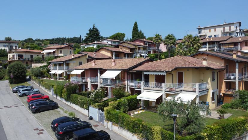 Trilocale in Vai Cesare Battisti, 10, Polpenazze del Garda — foto 4 di 5