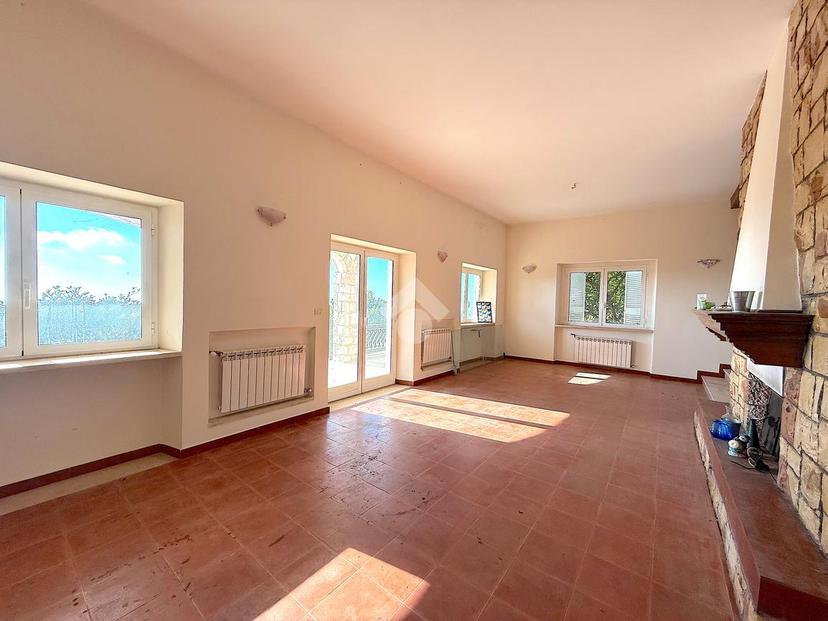 Villa in Via delle Fornaci 23, Genzano di Roma — foto 2 di 5