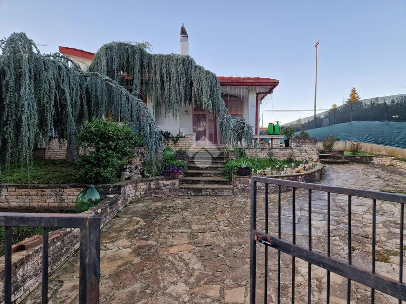 Villa a schiera in Contrada Lagogemolo 1, Cassano delle Murge — foto 4 di 5