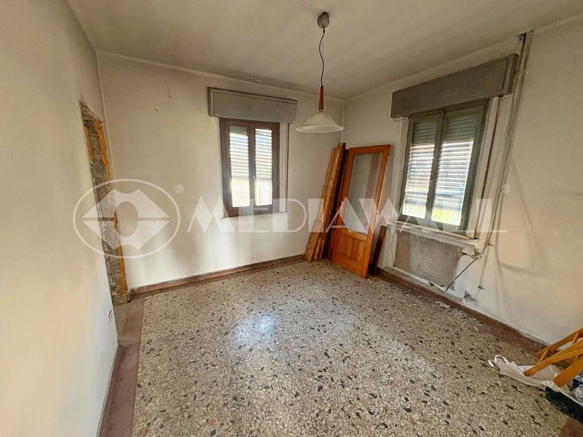 Casa indipendente in Via Monte Fara 5, Maniago — foto 2 di 5
