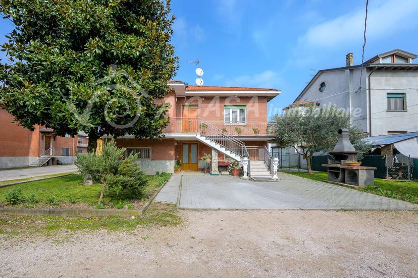 Villa unifamiliare in V. Camboara, Noceto — foto 3 di 5