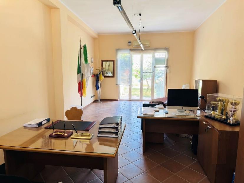 Villa in Via Campanile, Mondragone — foto 4 di 5