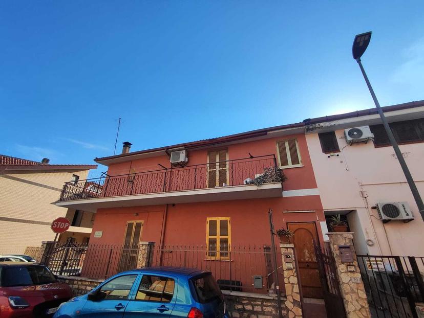 Bilocale in Via Ravenna 20, Guidonia Montecelio