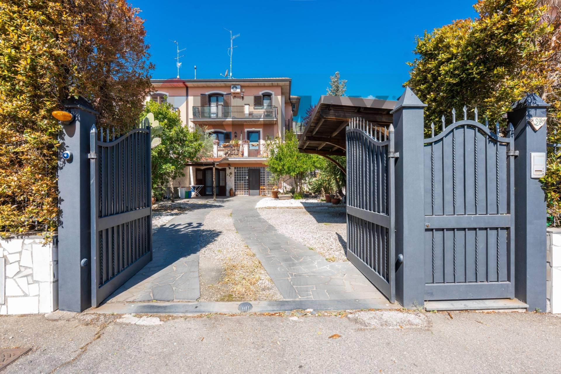 Villa in Giuseppe Sciuti 2, Trecastagni