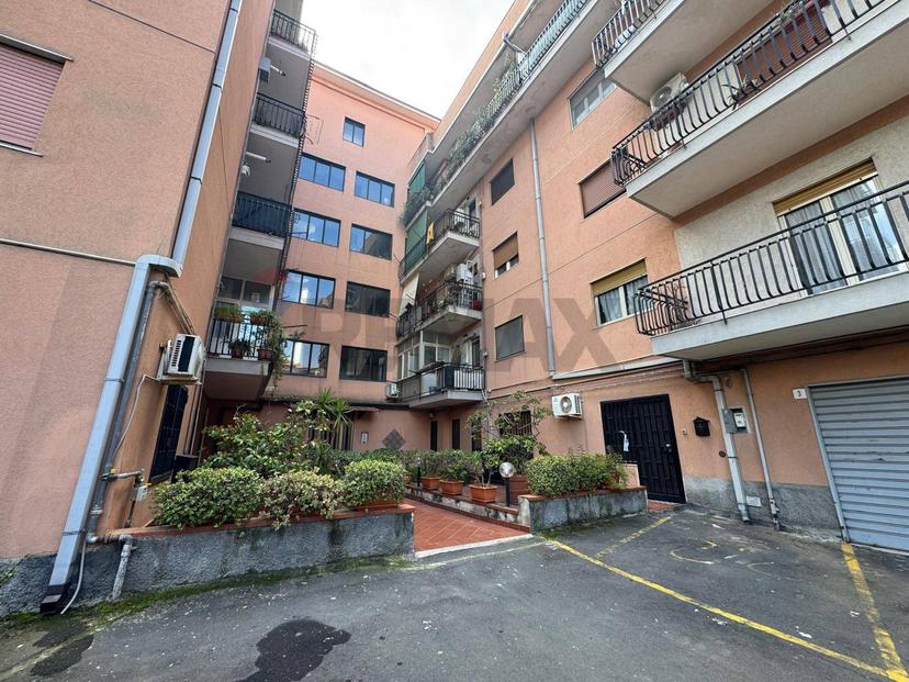 Appartamento in Via Balatelle 18/a, San Giovanni la Punta — foto 2 di 5