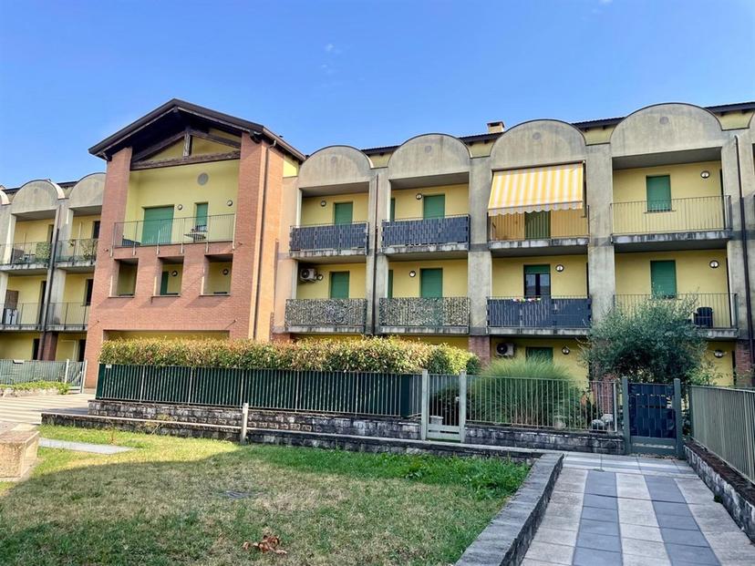 Bilocale in Via Guglielmo Marconi 100, Fagnano Olona — foto 3 di 5