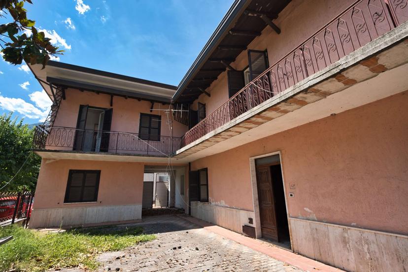 Casa indipendente in Str. Vicinale Campopiano Basso Seconda 42, Sora — foto 3 di 5