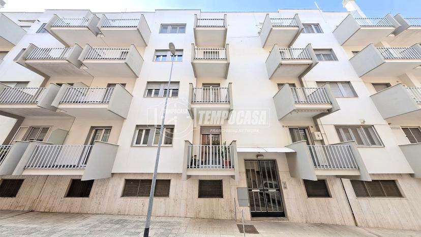 Trilocale in Via San Francesco d'Assisi, Gioia del Colle — foto 2 di 5