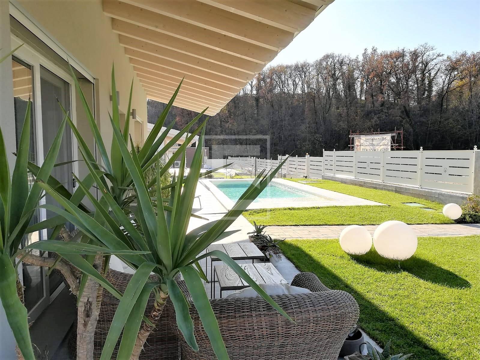 Villa in Via Talina, Padenghe sul Garda