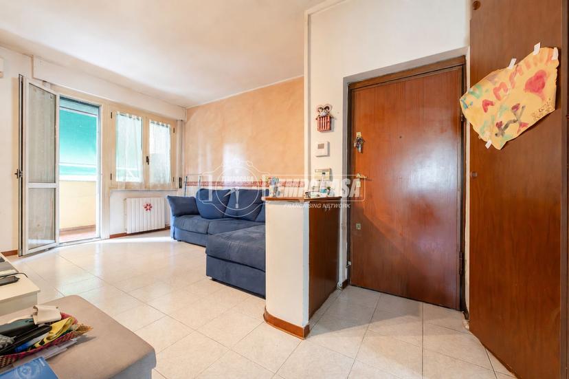 Trilocale in Via Angelo Inganni 64, Milano